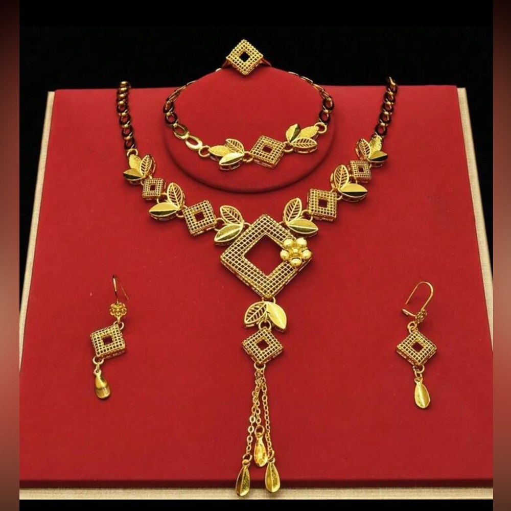 Gold Plated Necklace Set